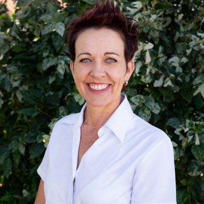 Yvonne Van Der Wees